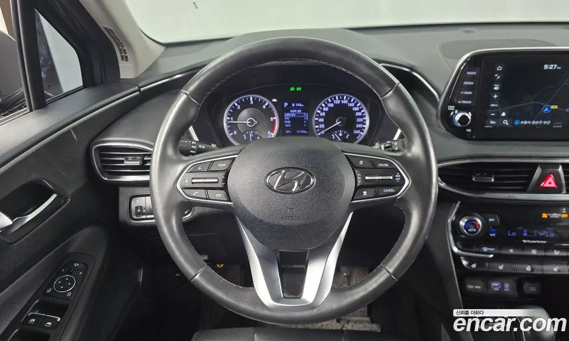 Hyundai Santa Fe 2019 2.0 автомат (гидро), фото 12 Hyundai Santa Fe 2019 2.0 автомат (гидро), фото 12