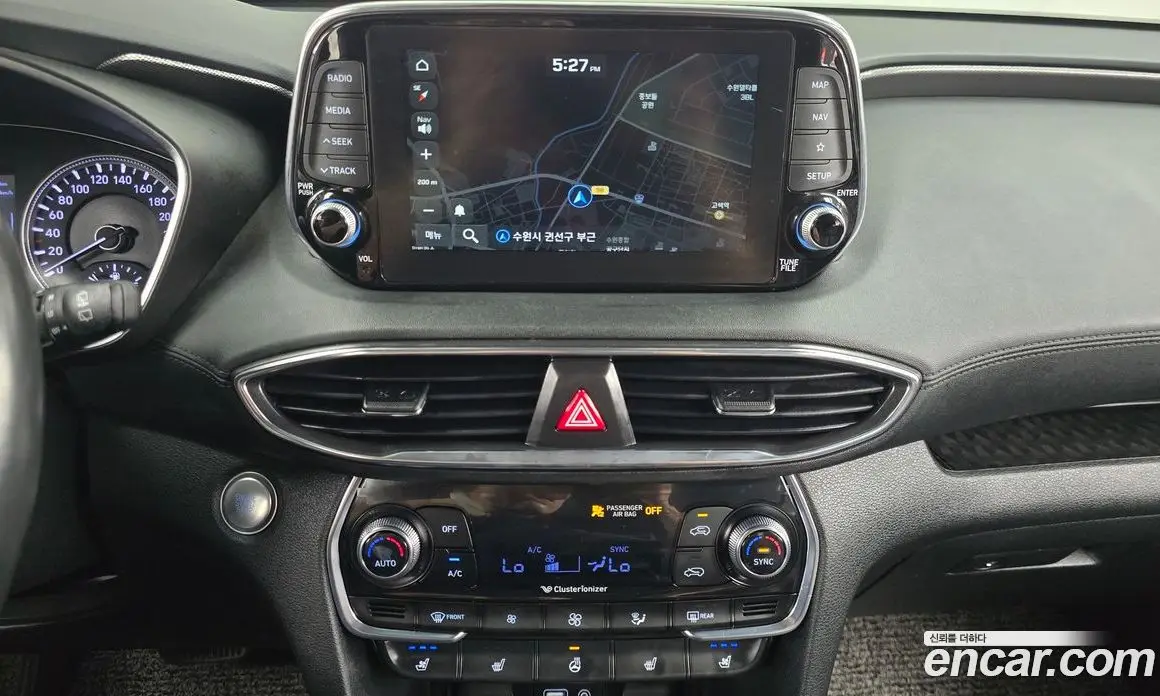 Hyundai Santa Fe 2019 2.0 автомат (гидро), фото 13 Hyundai Santa Fe 2019 2.0 автомат (гидро), фото 13