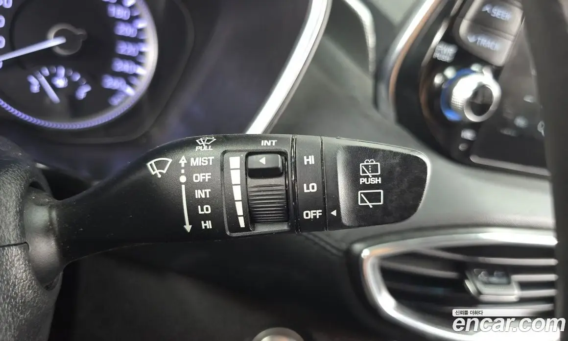 Hyundai Santa Fe 2019 2.0 автомат (гидро), фото 19 Hyundai Santa Fe 2019 2.0 автомат (гидро), фото 19