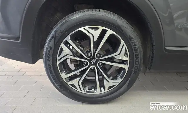 Hyundai Santa Fe 2019 2.0 автомат (гидро), миниатюра 5 Hyundai Santa Fe 2019 2.0 автомат (гидро), миниатюра 5