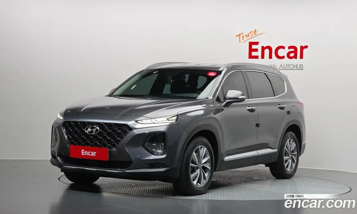 Hyundai Santa Fe 2019 2.0 автомат (гидро), фото 1 Hyundai Santa Fe 2019 2.0 автомат (гидро), фото 1