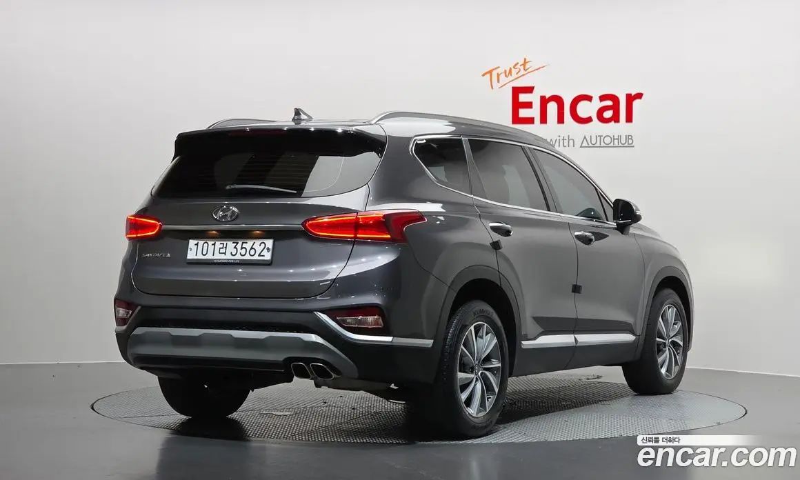 Hyundai Santa Fe 2019 2.0 автомат (гидро), фото 2 Hyundai Santa Fe 2019 2.0 автомат (гидро), фото 2