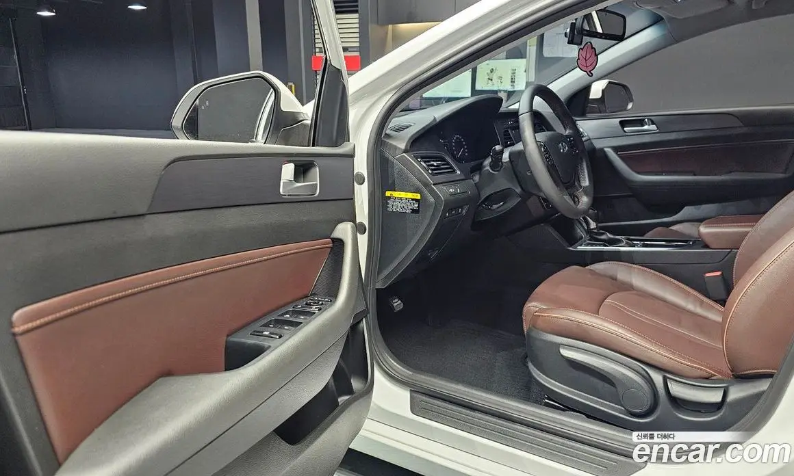 Hyundai Sonata 2017 2.0 автомат (гидро), фото 10