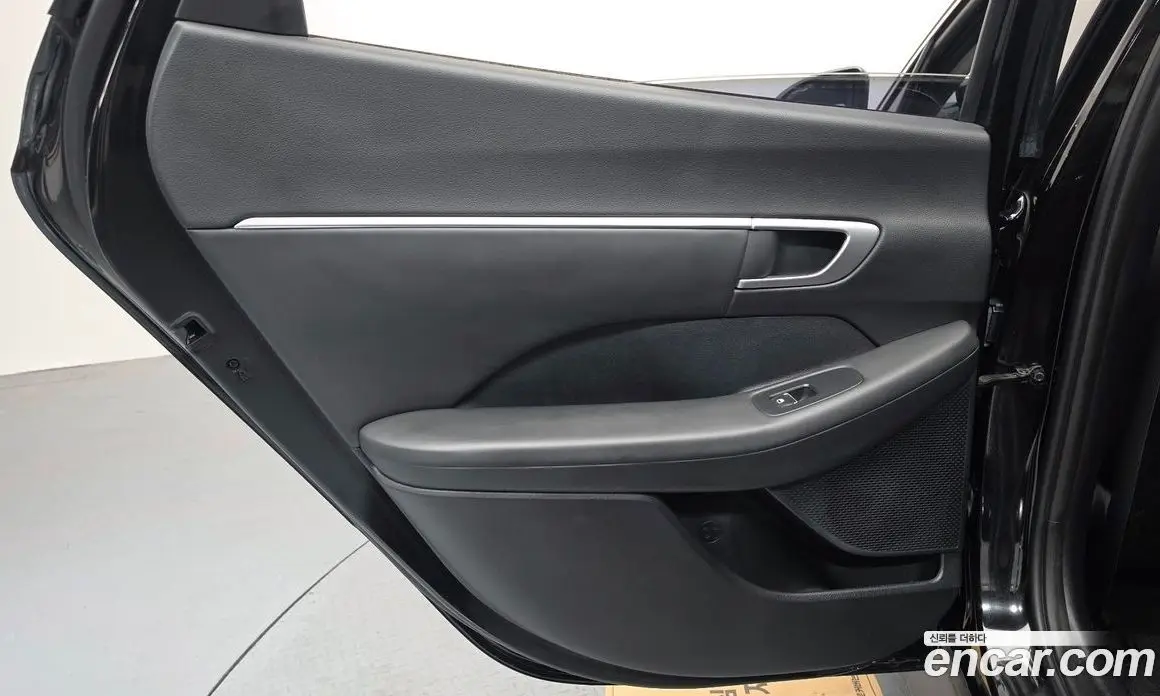 Hyundai Sonata 2019 2.0 автомат (гидро), фото 15
