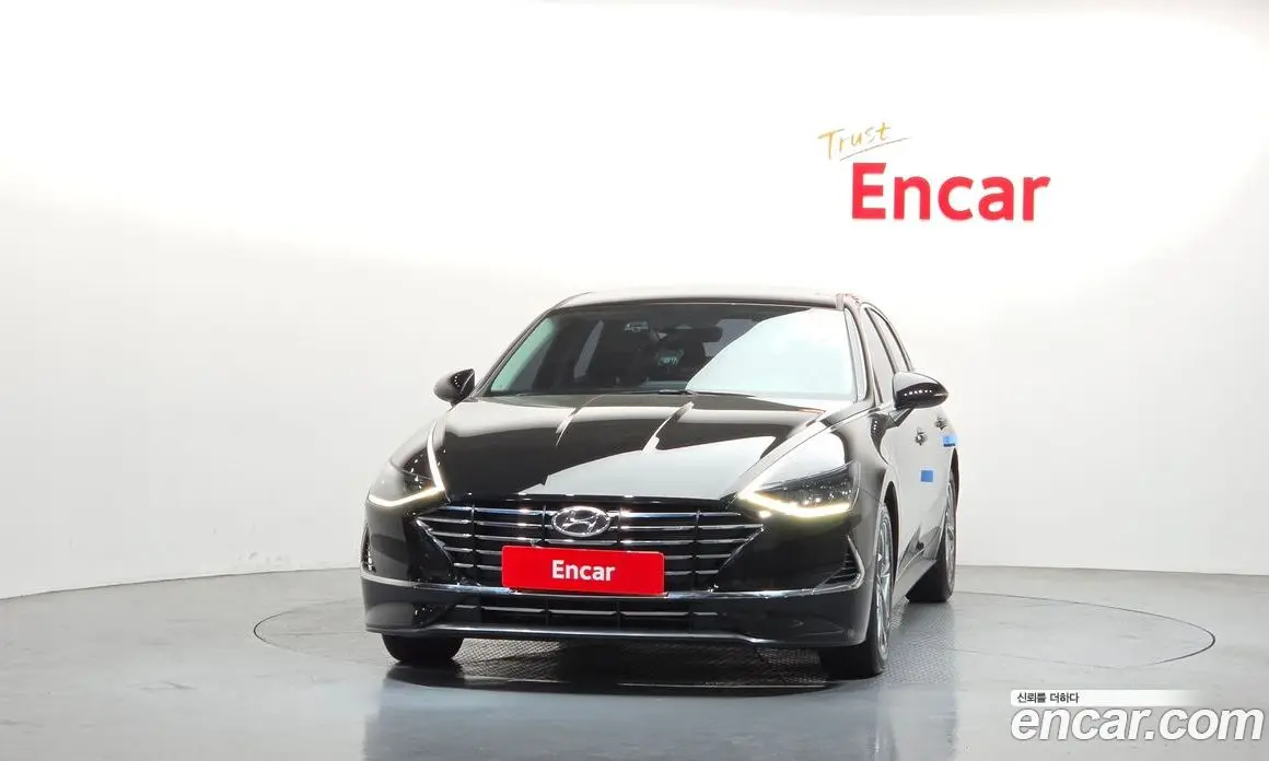 Hyundai Sonata 2019 2.0 автомат (гидро), фото 3