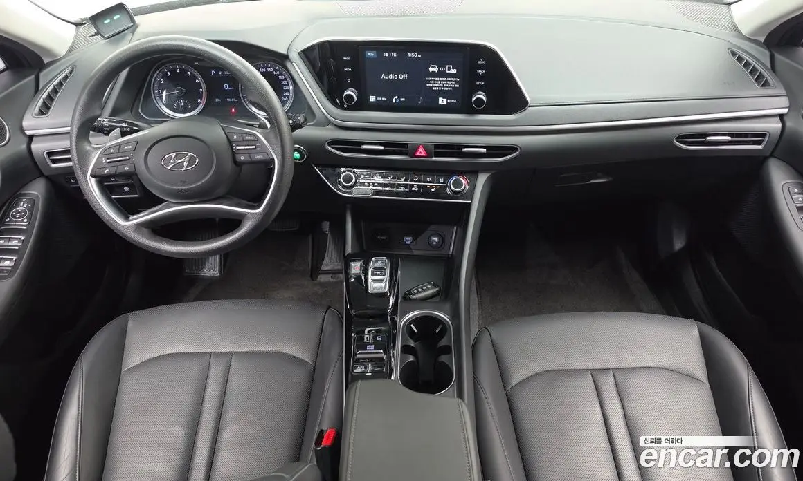 Hyundai Sonata 2019 2.0 автомат (гидро), фото 10