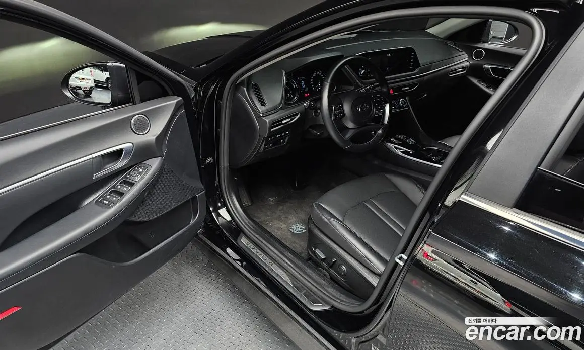 Hyundai Sonata 2020 2.0 автомат (гидро), фото 12