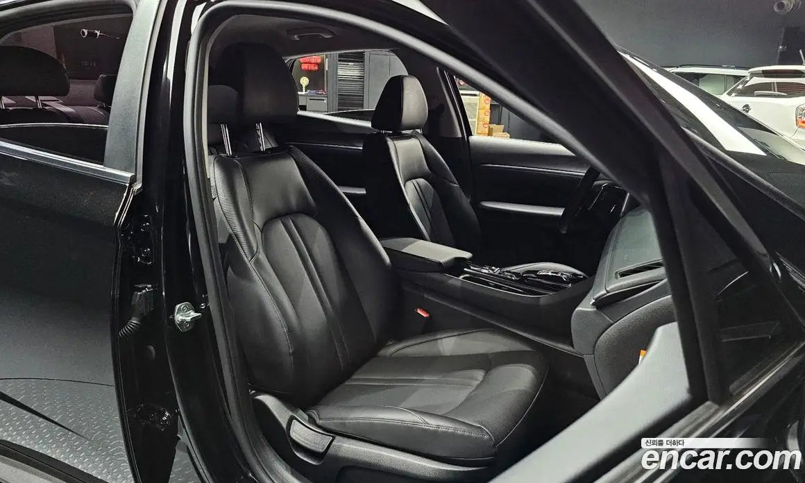 Hyundai Sonata 2020 2.0 автомат (гидро), фото 15