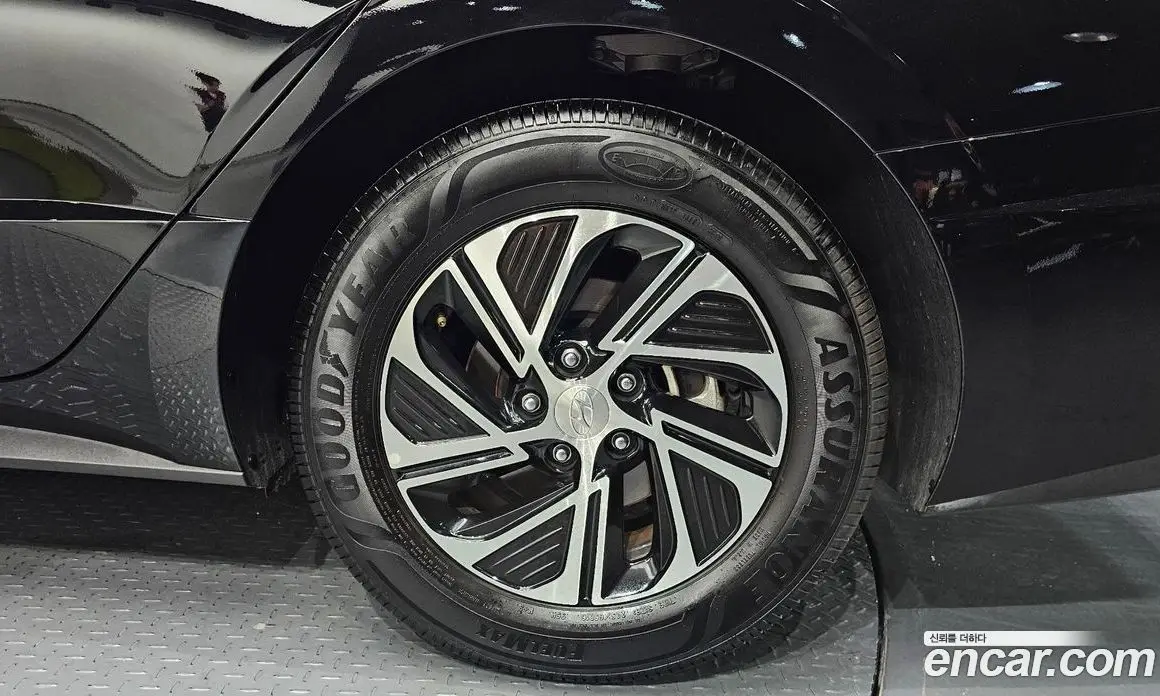 Hyundai Sonata 2020 2.0 автомат (гидро), фото 6