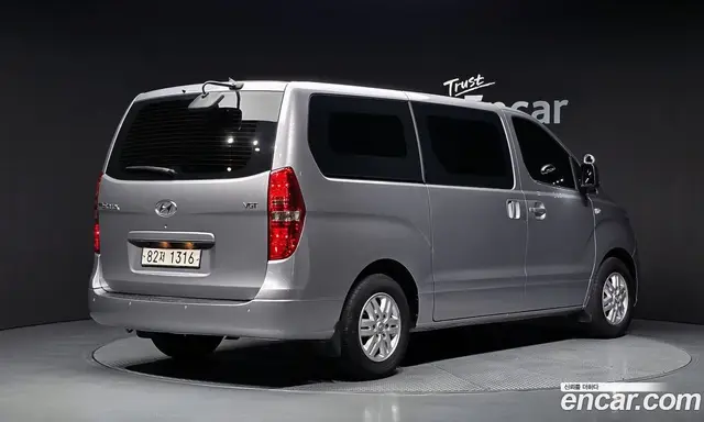 Hyundai Starex 2020 2.5 автомат (гидро), миниатюра 2 Hyundai Starex 2020 2.5 автомат (гидро), миниатюра 2