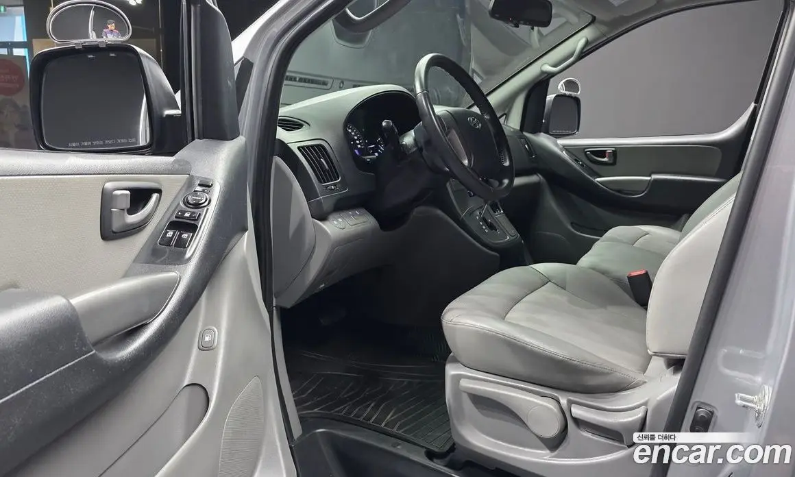 Hyundai Starex 2020 2.5 автомат (гидро), фото 13 Hyundai Starex 2020 2.5 автомат (гидро), фото 13