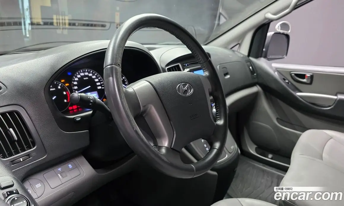 Hyundai Starex 2020 2.5 автомат (гидро), фото 18 Hyundai Starex 2020 2.5 автомат (гидро), фото 18