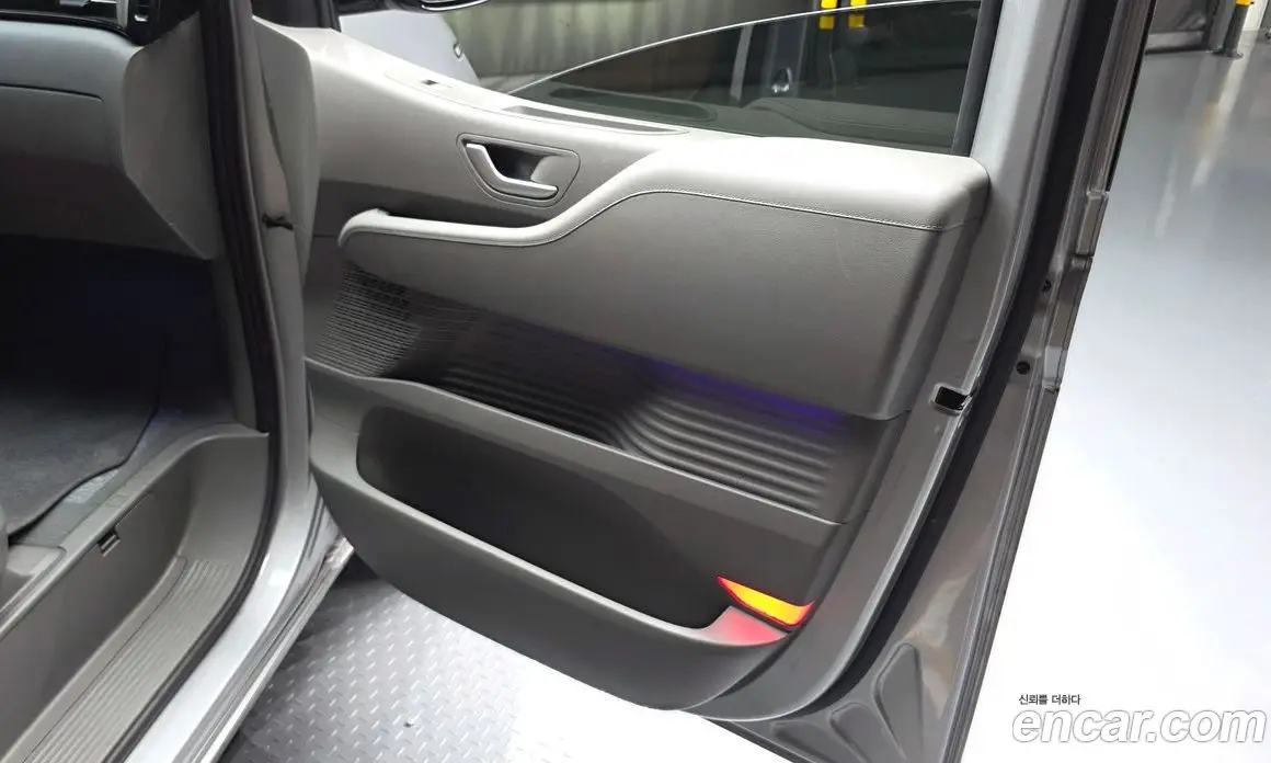 Hyundai Staria 2021 3.5 автомат (гидро), фото 14 Hyundai Staria 2021 3.5 автомат (гидро), фото 14