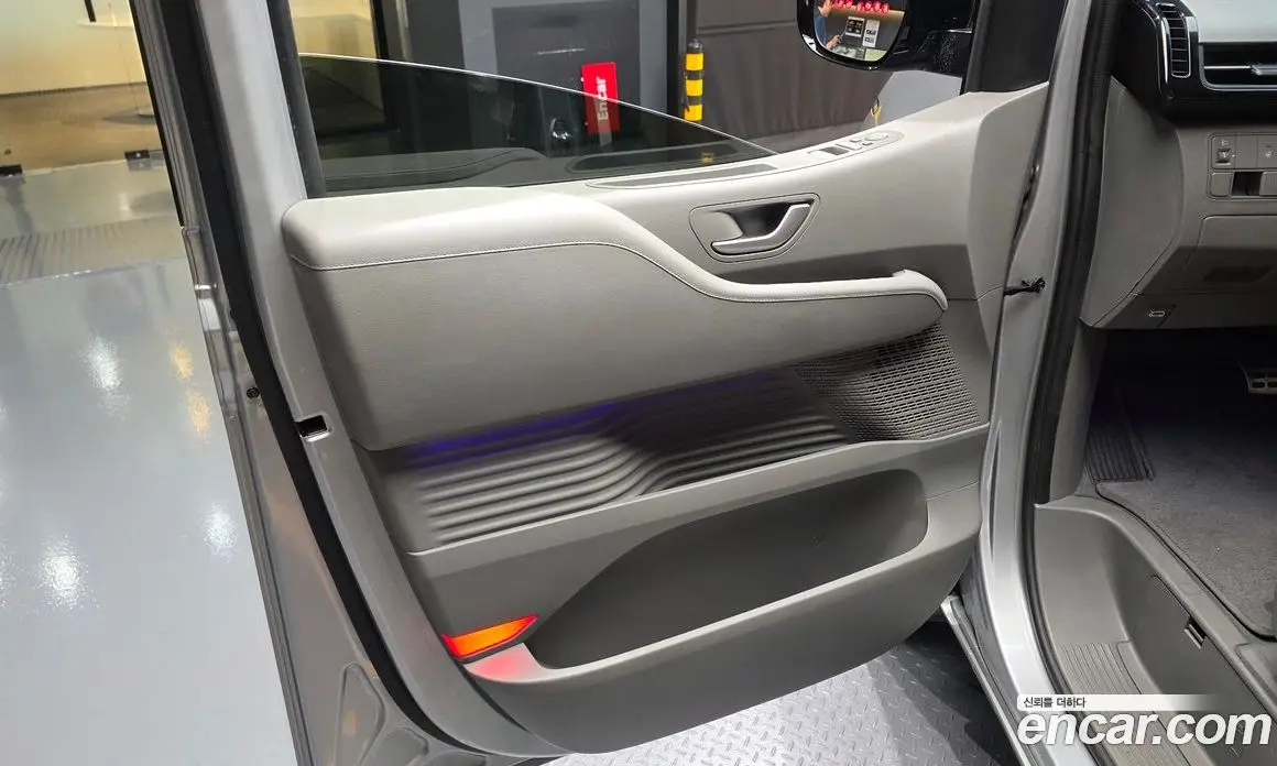 Hyundai Staria 2021 3.5 автомат (гидро), фото 15 Hyundai Staria 2021 3.5 автомат (гидро), фото 15