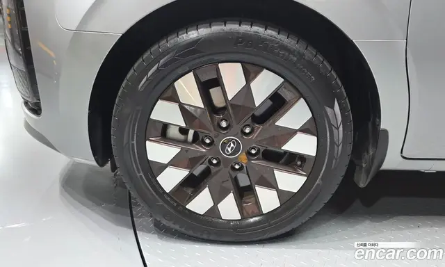 Hyundai Staria 2021 3.5 автомат (гидро), миниатюра 5 Hyundai Staria 2021 3.5 автомат (гидро), миниатюра 5
