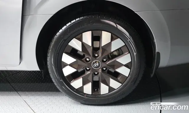 Hyundai Staria 2021 3.5 автомат (гидро), миниатюра 7 Hyundai Staria 2021 3.5 автомат (гидро), миниатюра 7