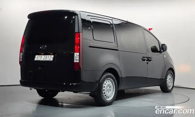 Hyundai Staria 2021 2.2 автомат (гидро), миниатюра 2