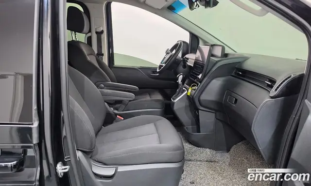 Hyundai Staria 2021 2.2 автомат (гидро), миниатюра 11