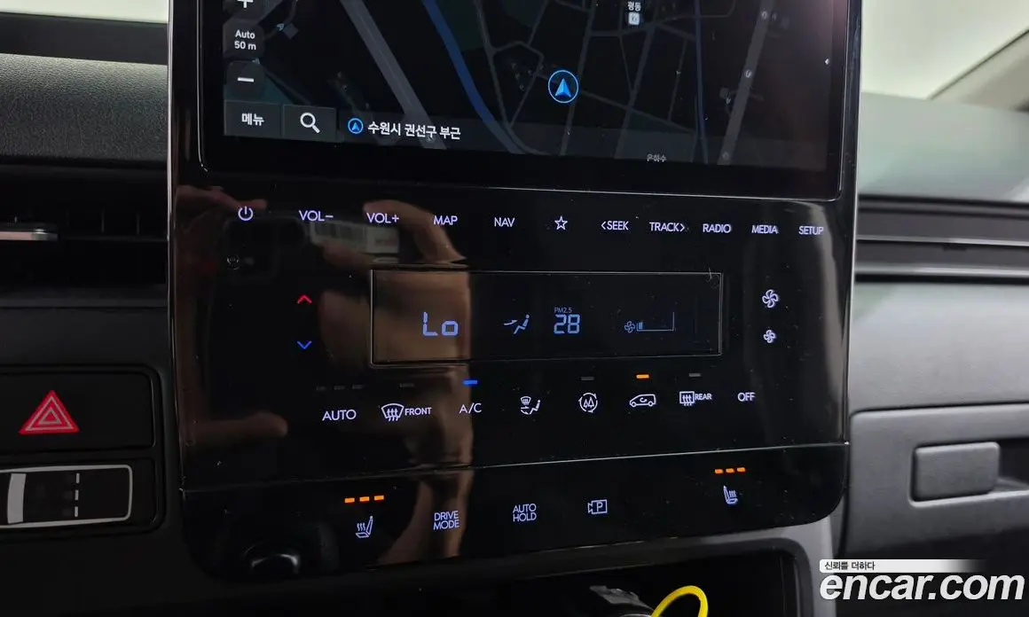 Hyundai Staria 2021 2.2 автомат (гидро), фото 16