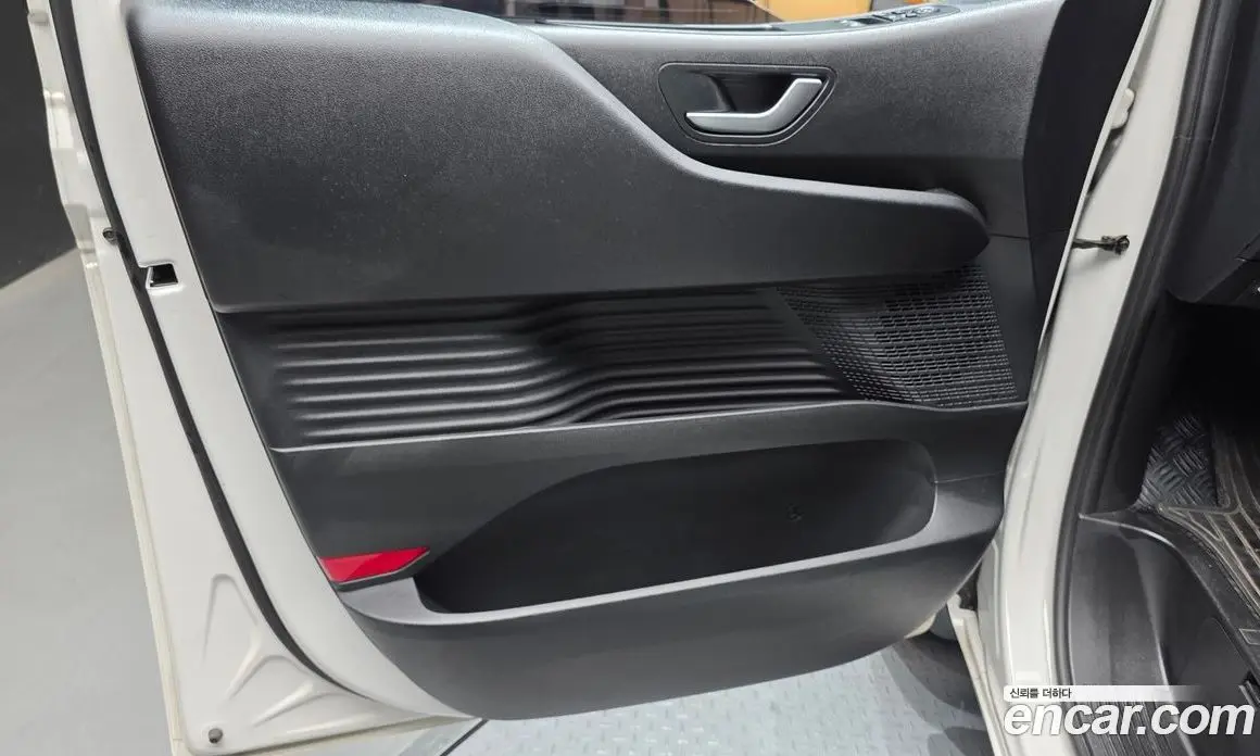 Hyundai Staria 2022 2.2 автомат (гидро), фото 14 Hyundai Staria 2022 2.2 автомат (гидро), фото 14
