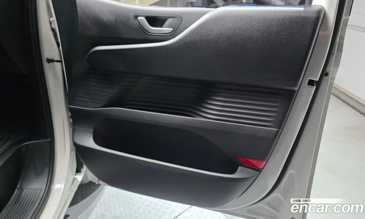 Hyundai Staria 2022 2.2 автомат (гидро), фото 15 Hyundai Staria 2022 2.2 автомат (гидро), фото 15