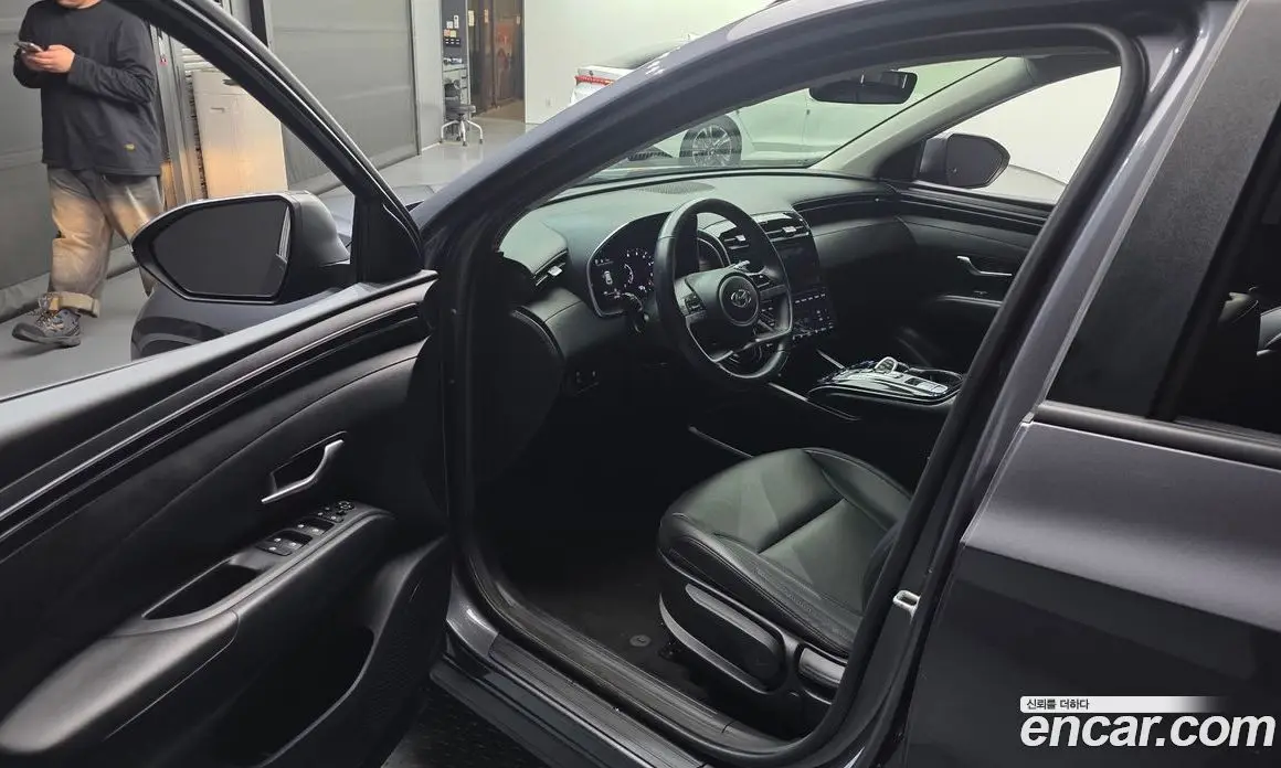 Hyundai Tucson 2023 2.0 автомат (гидро), фото 13