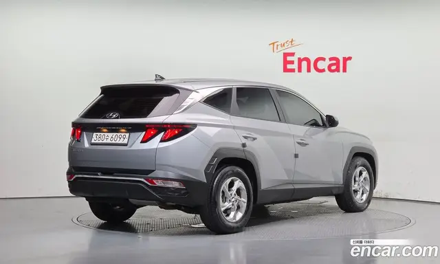 Hyundai Tucson 2023 2.0 автомат (гидро), миниатюра 2