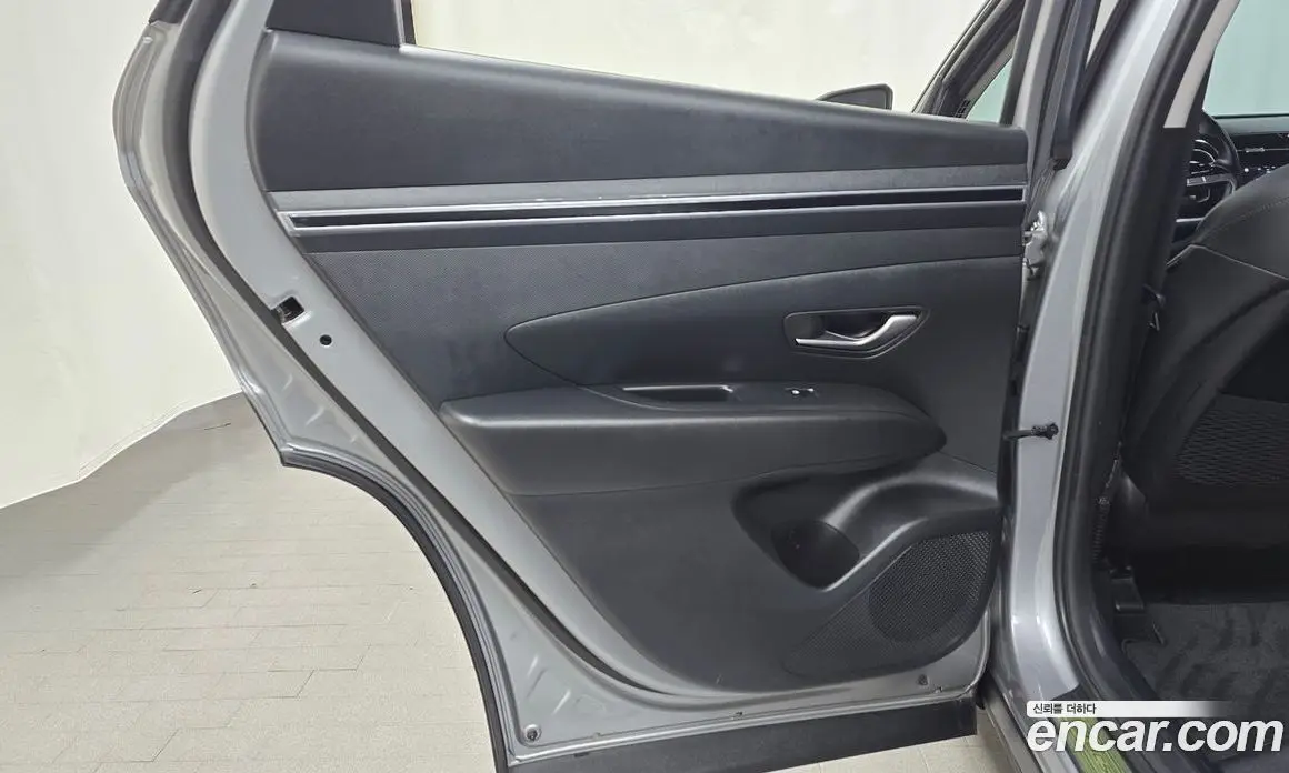 Hyundai Tucson 2023 2.0 автомат (гидро), фото 14