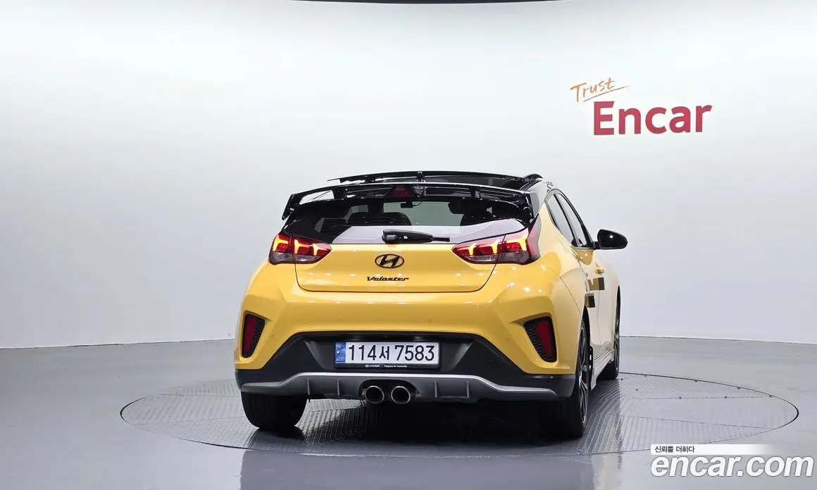 Hyundai Veloster 2018 1.6 автомат (гидро), фото 4 Hyundai Veloster 2018 1.6 автомат (гидро), фото 4