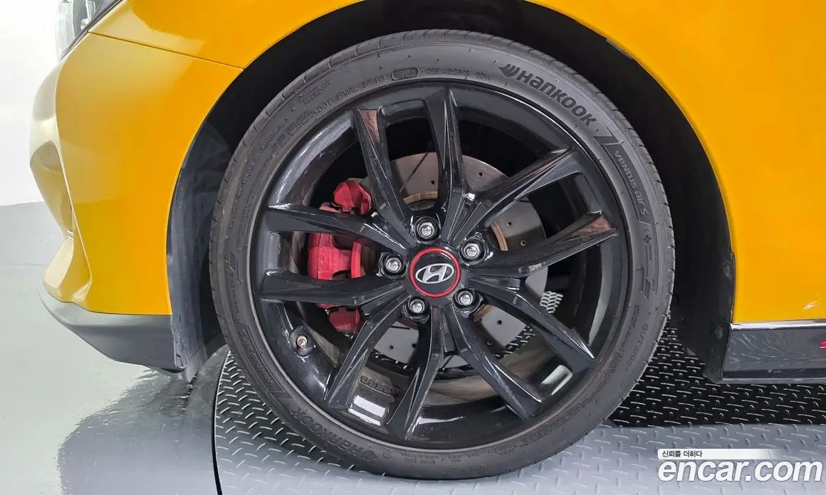 Hyundai Veloster 2018 1.6 автомат (гидро), фото 5 Hyundai Veloster 2018 1.6 автомат (гидро), фото 5