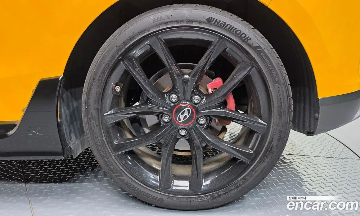 Hyundai Veloster 2018 1.6 автомат (гидро), фото 7 Hyundai Veloster 2018 1.6 автомат (гидро), фото 7