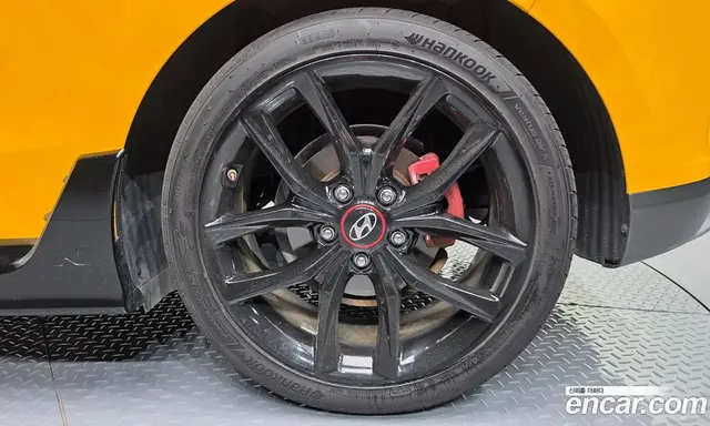 Hyundai Veloster 2018 1.6 автомат (гидро), миниатюра 7 Hyundai Veloster 2018 1.6 автомат (гидро), миниатюра 7