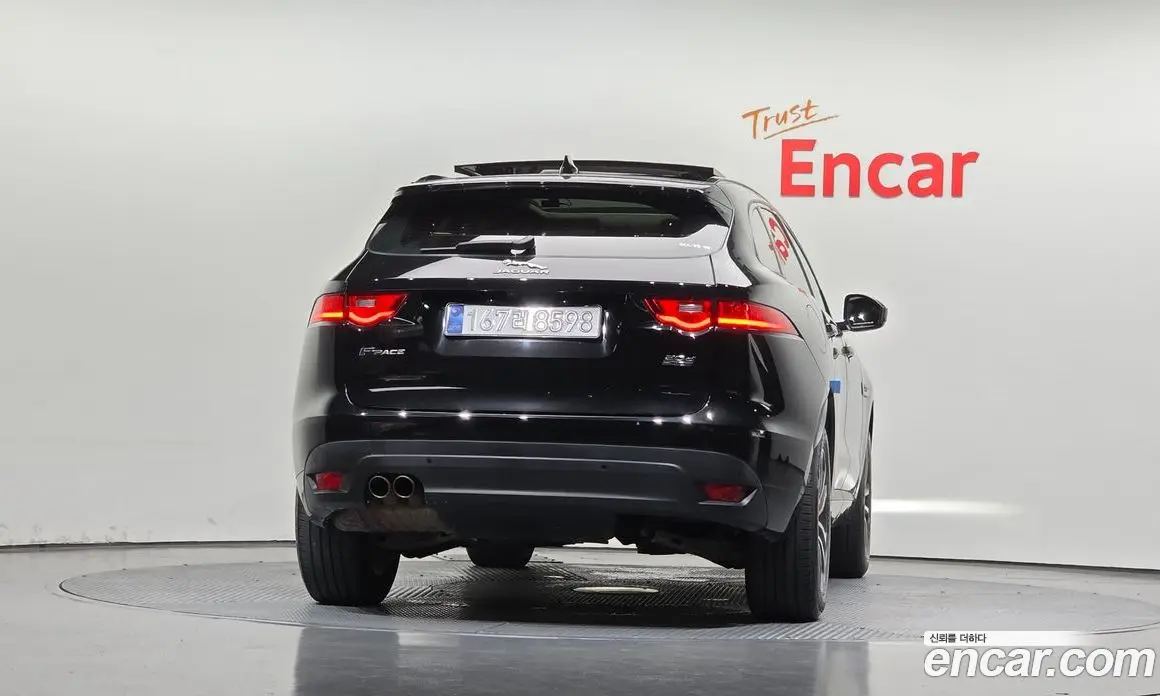 Jaguar F-Pace 2019 2.0 автомат (гидро), фото 4