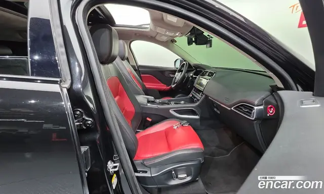 Jaguar F-Pace 2019 2.0 автомат (гидро), миниатюра 10