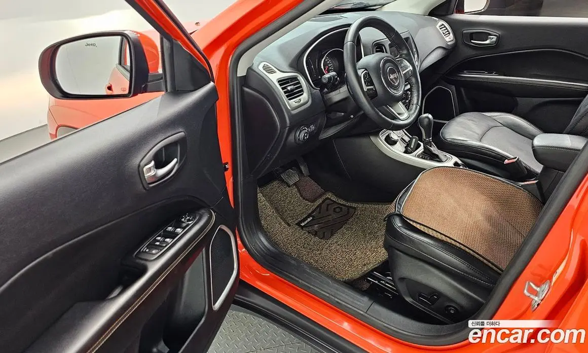 Jeep Compass 2018 2.4 автомат (гидро), фото 13