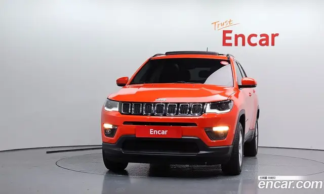 Jeep Compass 2018 2.4 автомат (гидро), миниатюра 3