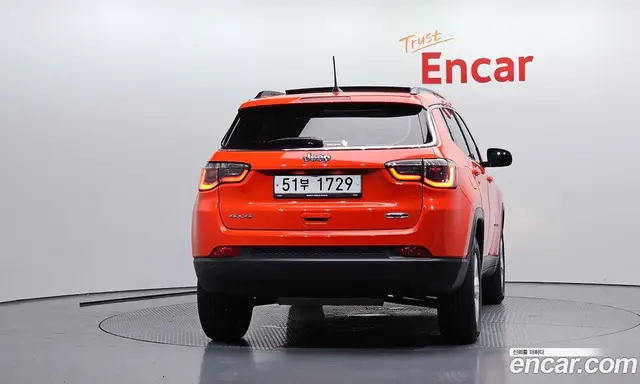 Jeep Compass 2018 2.4 автомат (гидро), миниатюра 4