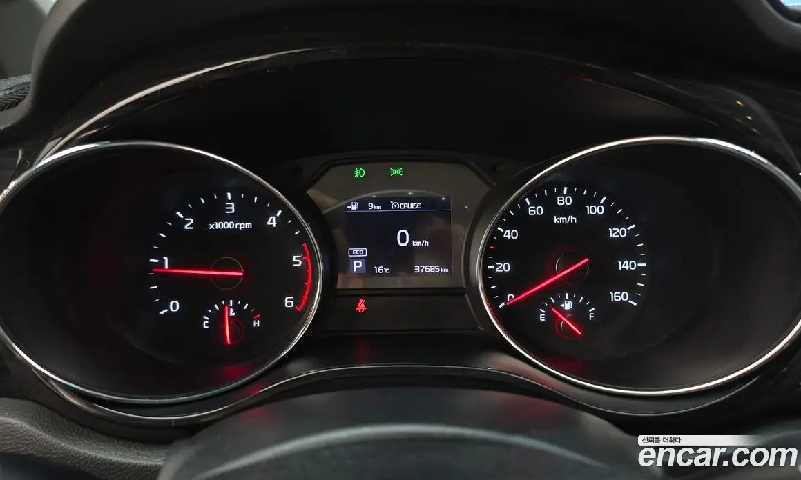 Kia Carnival 2019 2.2 автомат (гидро), фото 11 Kia Carnival 2019 2.2 автомат (гидро), фото 11