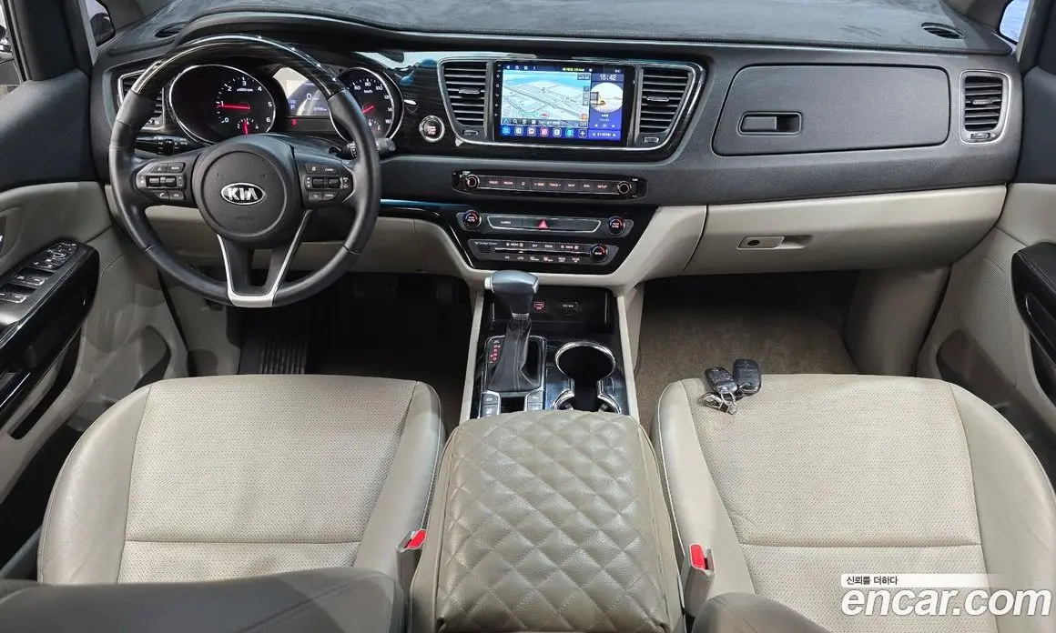 Kia Carnival 2019 2.2 автомат (гидро), фото 10 Kia Carnival 2019 2.2 автомат (гидро), фото 10