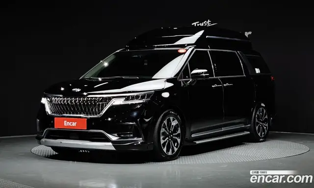 Kia Carnival, 2021, 33 228 км