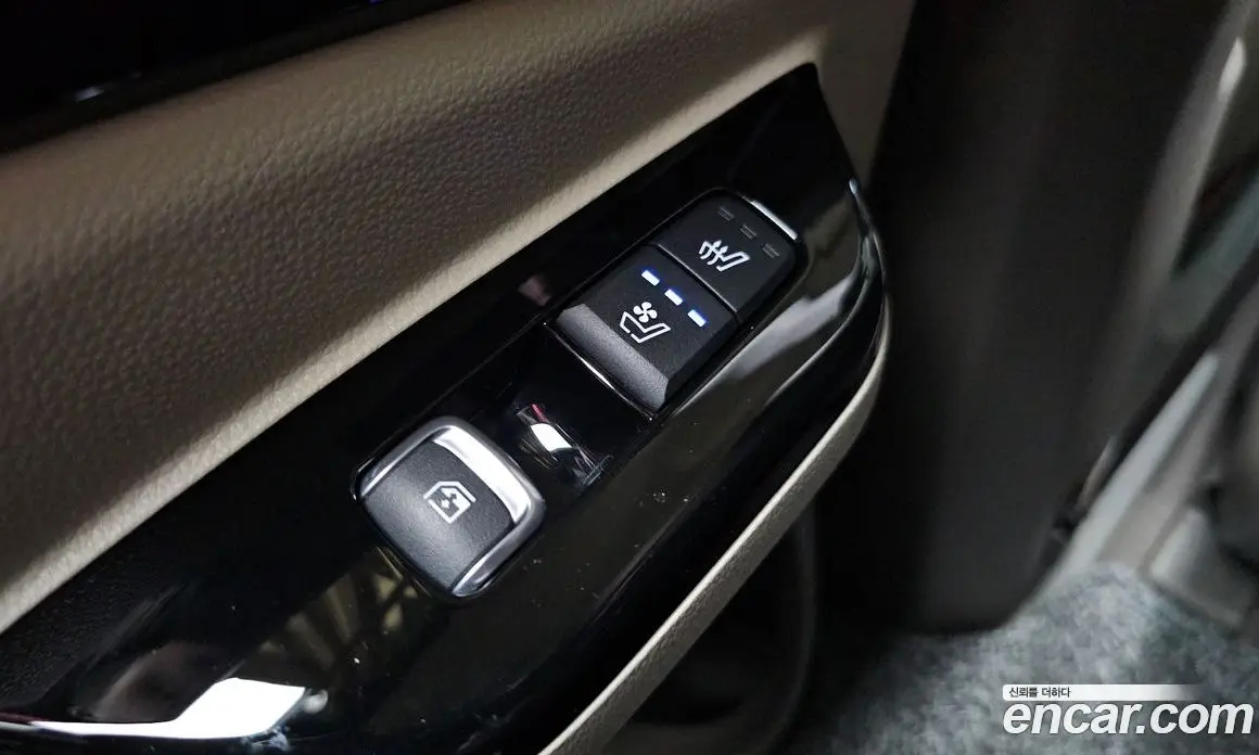 Kia Carnival 2021 2.2 автомат (гидро), фото 17 Kia Carnival 2021 2.2 автомат (гидро), фото 17
