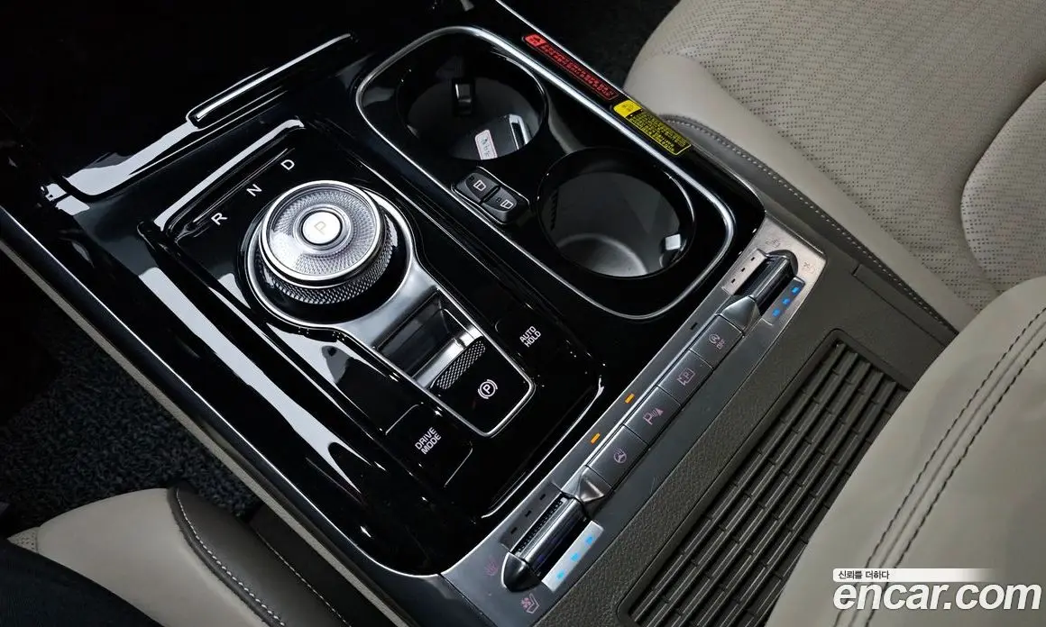 Kia Carnival 2021 2.2 автомат (гидро), фото 9 Kia Carnival 2021 2.2 автомат (гидро), фото 9