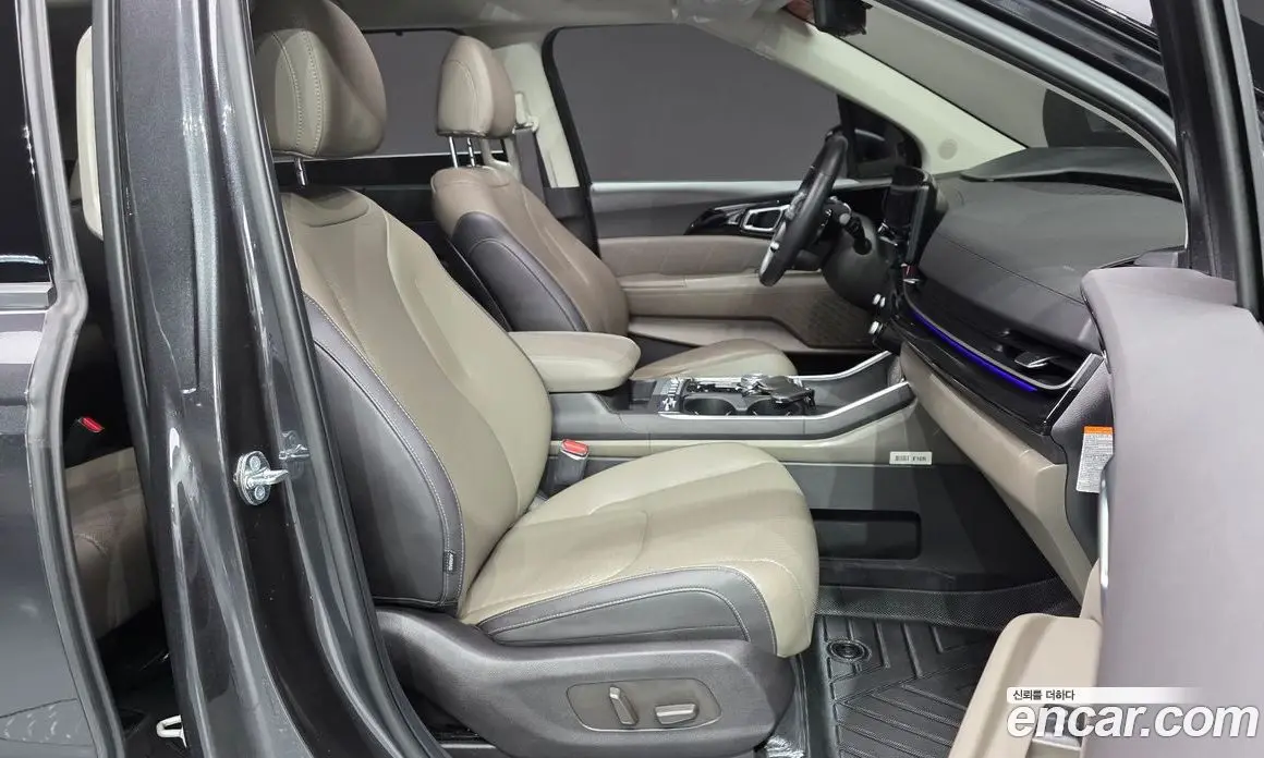 Kia Carnival 2025 1.6 автомат (гидро), фото 16