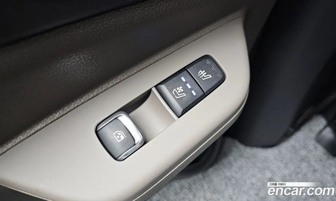 Kia Carnival 2025 2.2 автомат (гидро), фото 19