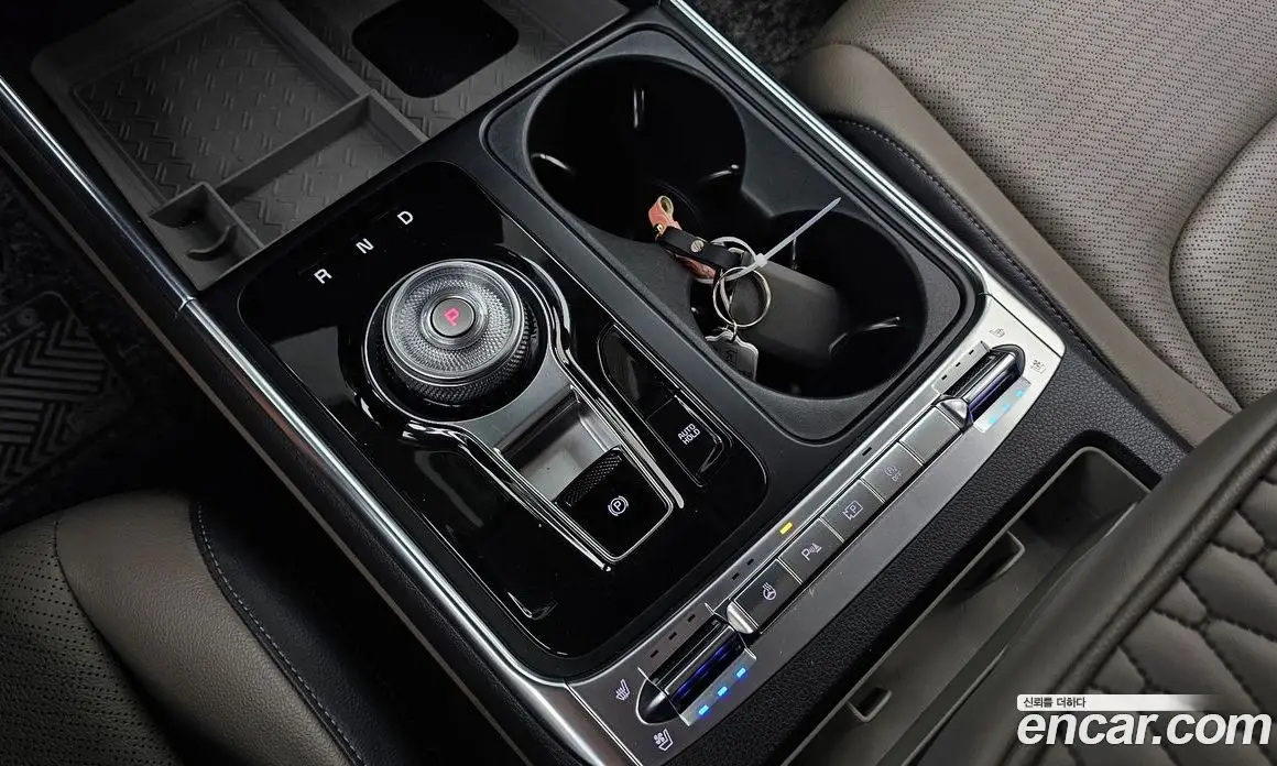 Kia Carnival 2025 2.2 автомат (гидро), фото 12