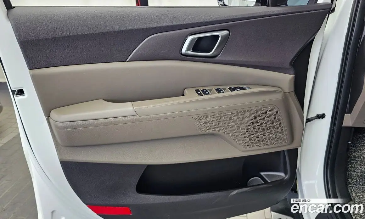 Kia Carnival 2025 2.2 автомат (гидро), фото 14