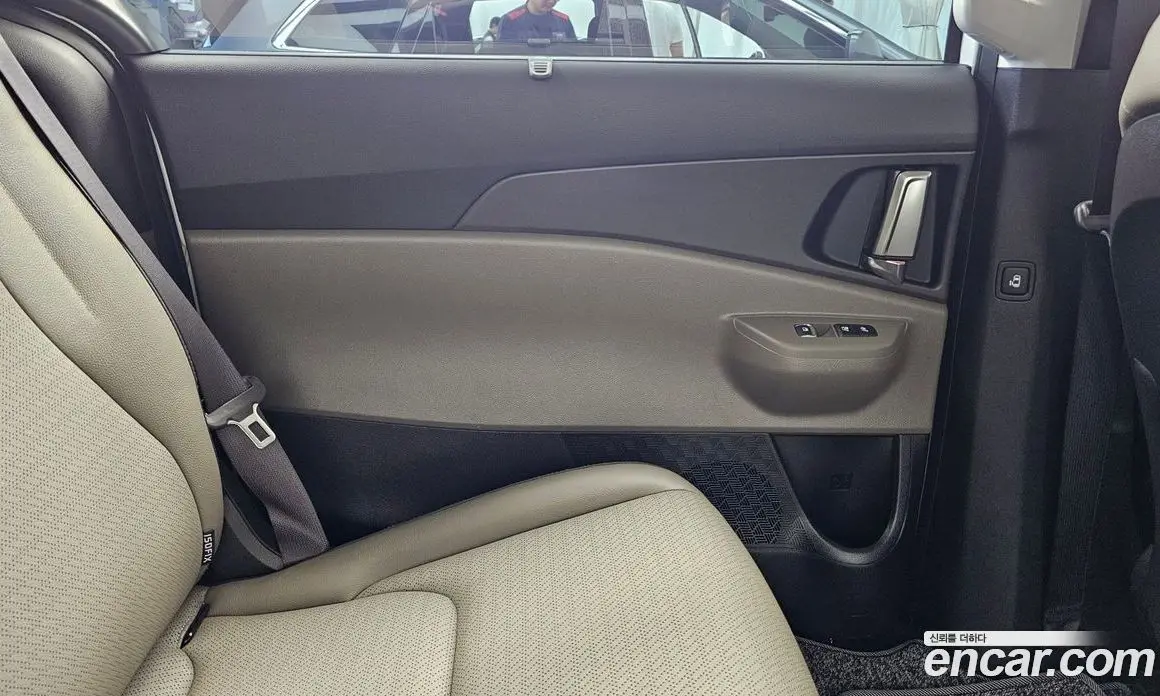Kia Carnival 2025 2.2 автомат (гидро), фото 15