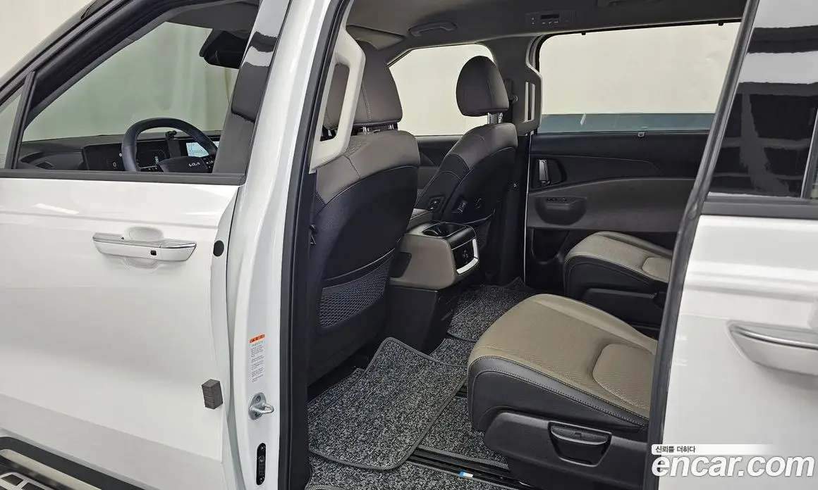 Kia Carnival 2025 2.2 автомат (гидро), фото 16
