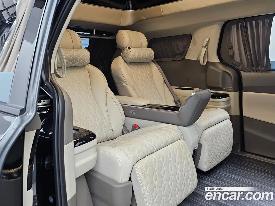 Kia Carnival 2025 1.6 автомат (гидро), фото 13