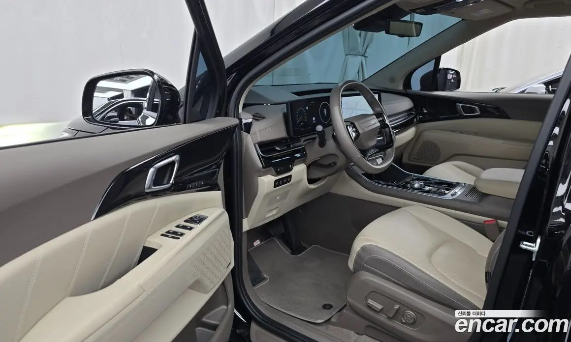 Kia Carnival 2025 1.6 автомат (гидро), фото 16